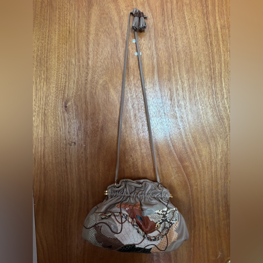 Vintage Carlo Fiori Tan Women's Purse